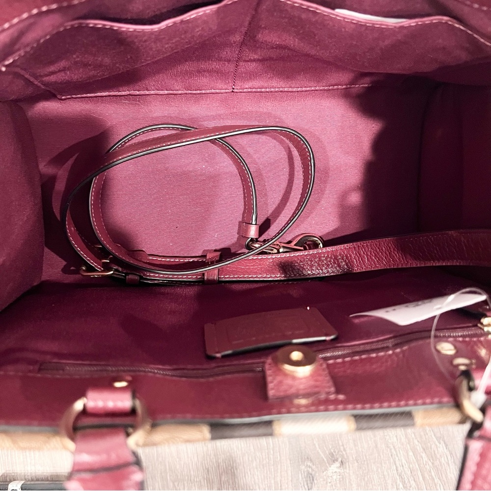 Coach Dempsey Carryall In Signature Jacquard With Stripe Tote Bag Crossbody Bag - Picture 3 of 7